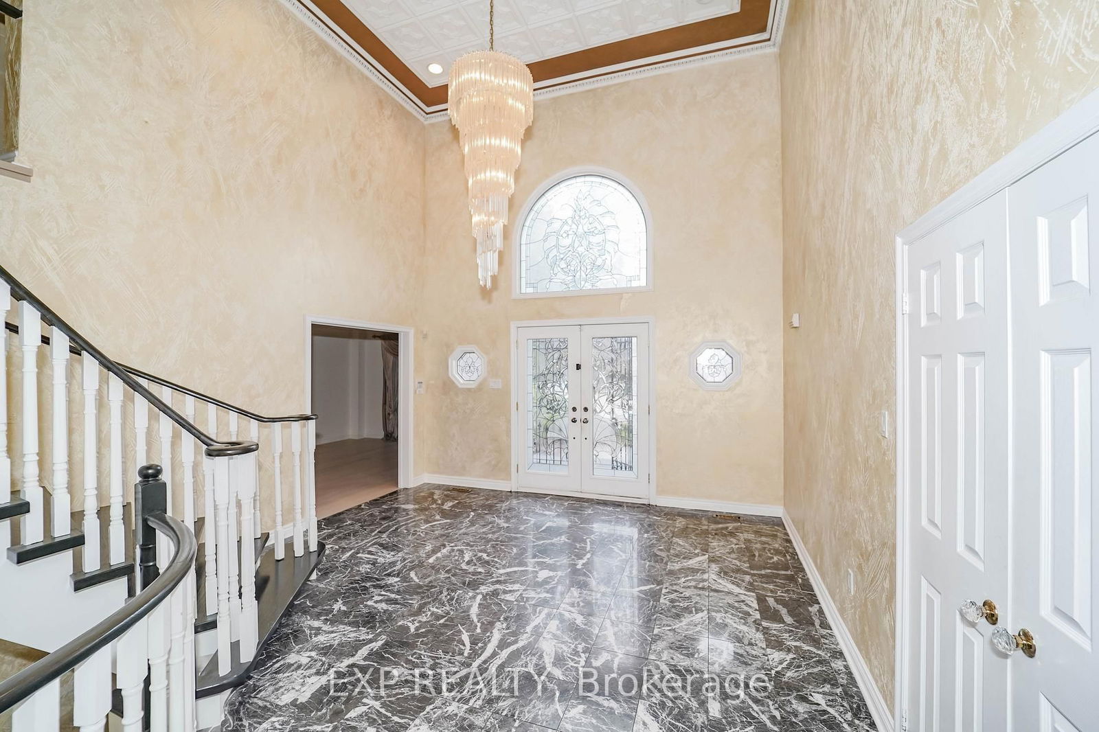 Detached House for sale at 61 Glenayr Road, Richmond Hill, Bayview Hill, L4B 2V8 - MLS: N12101554