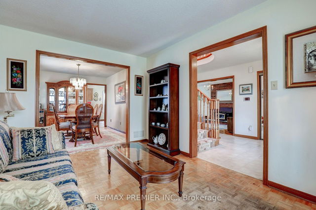119 Nestor Crescent