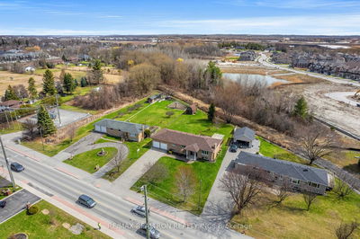 593 Simcoe Rd, Bradford West Gwillimbury - Bradford image-0-3