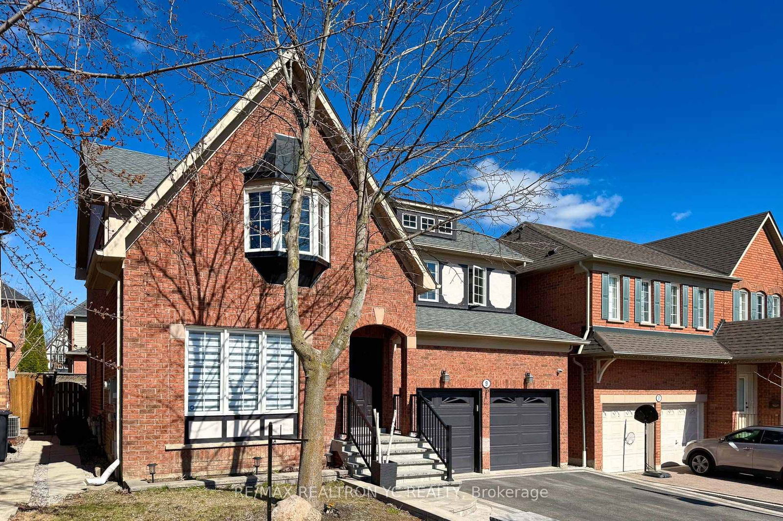 Detached House for sale at 9 Rollinghill Road, Richmond Hill, Jefferson, L4E 4C1 - MLS: N12101745