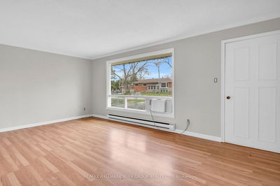 92 Cronsberry Rd, Georgina - Virginia image-0-4