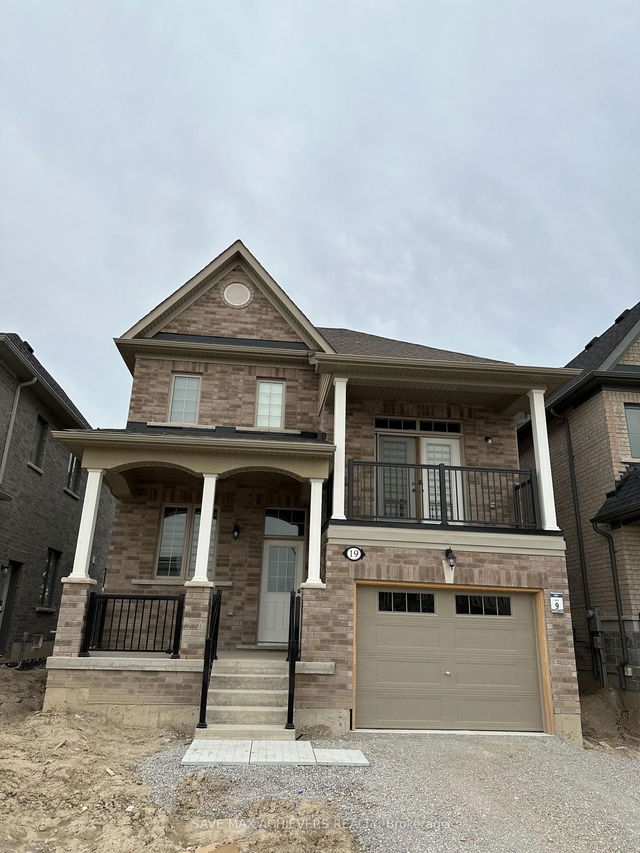 19 Lawrence D. Pridham Avenue