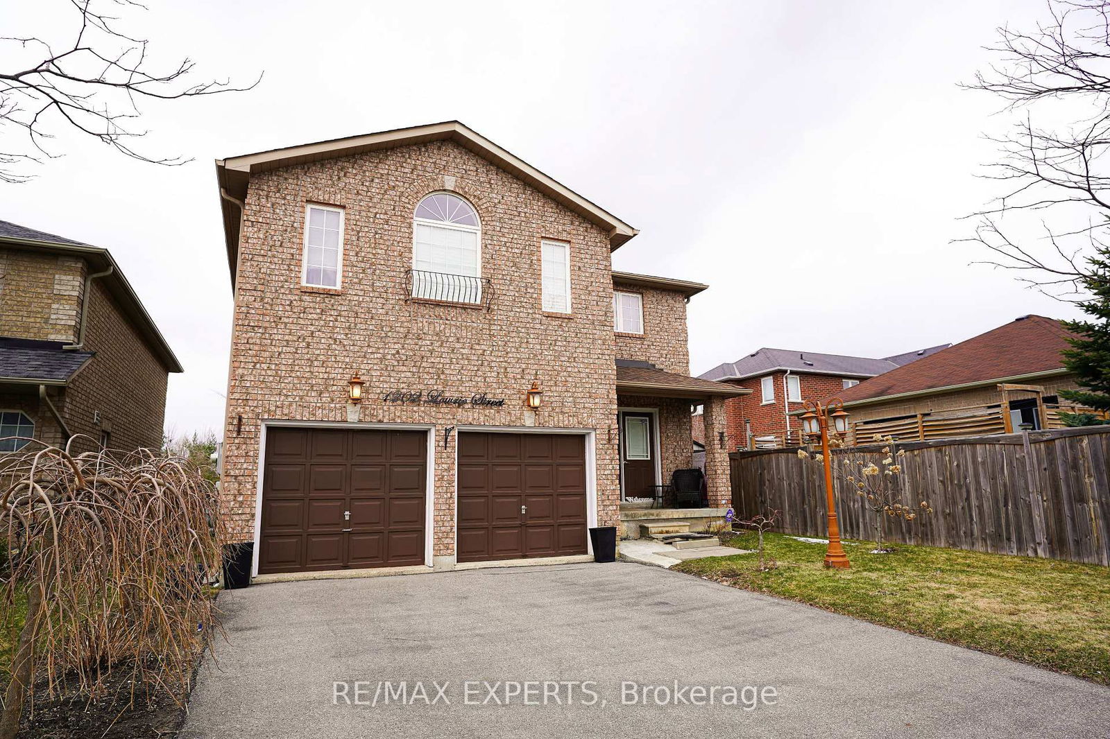 Detached House for sale at 1202 Lowrie Street, Innisfil, Alcona, L9S 0E5 - MLS: N12102963