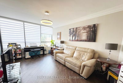 Unit 414 — 7420 Bathurst St, Vaughan - Brownridge image-0-3