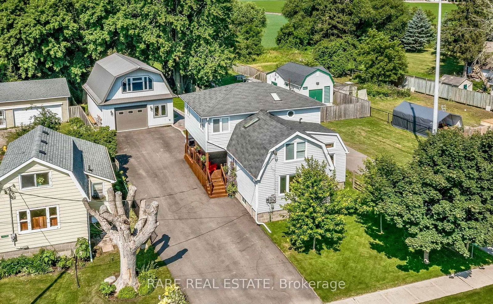 Detached House sold at 19100 Dufferin Street, King, Rural King, L3Y 4V9 - MLS: N12103166