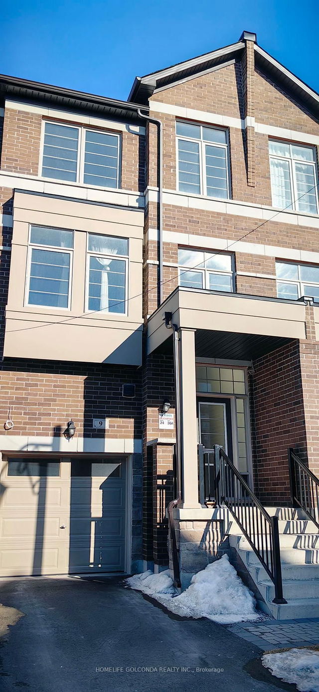 9 Sissons Way