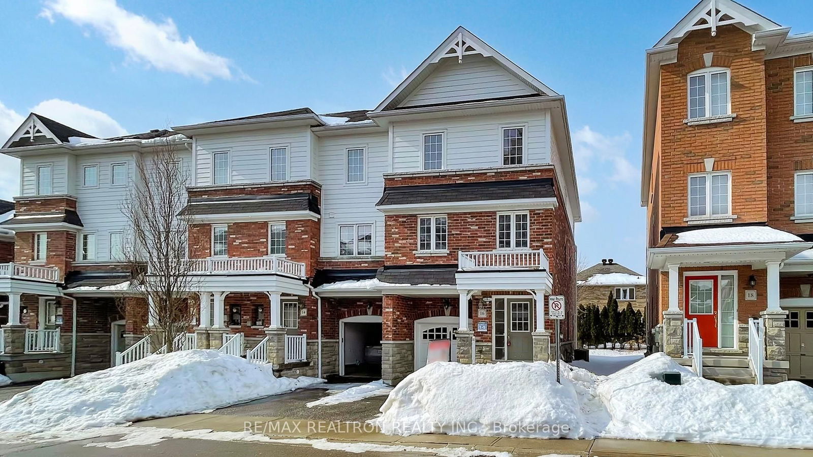 Townhouse for sale at 16 Eastern Skies Way, Markham, Wismer, L6E 0N8 - MLS: N12103358