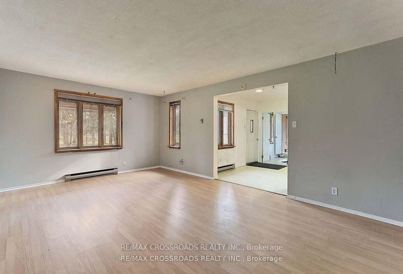 2726 9Th Line, Innisfil, L9S 3Z8 | Image 3