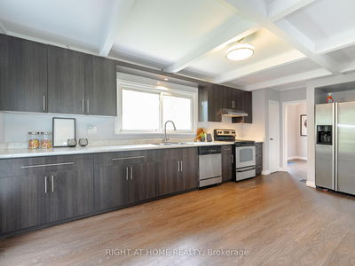 37 Morgans Rd, East Gwillimbury - Holland Landing image-0-4