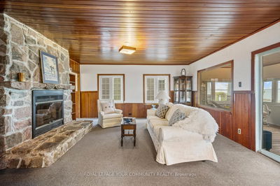189 Lake Dr, Georgina - Historic Lakeshore Communities image-0-4