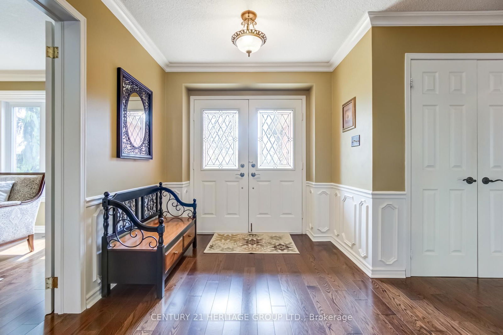 Detached House for sale at 353 Alex Doner Drive, Newmarket, Glenway Estates, L3X 1G1 - MLS: N12104774