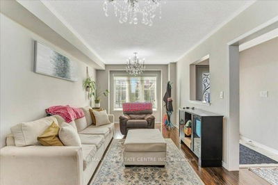 240 Armstrong Cres, Bradford West Gwillimbury - Bradford image-0-2