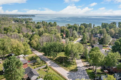 2360 Crystal Beach Rd, Innisfil - Alcona image-0-1