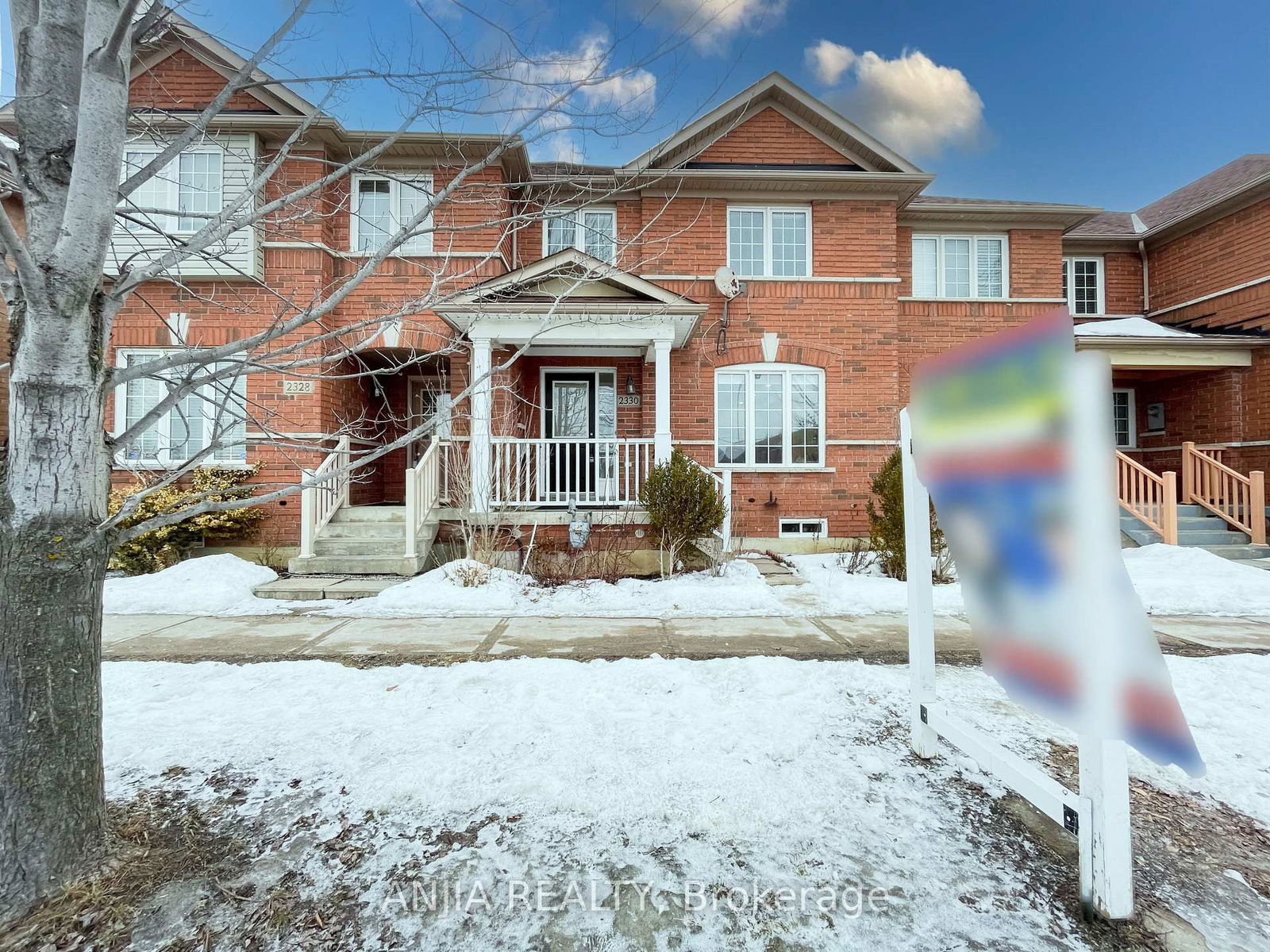 Townhouse for sale at 2330 Bur Oak Avenue, Markham, Greensborough, L6E 1L7 - MLS: N12105074
