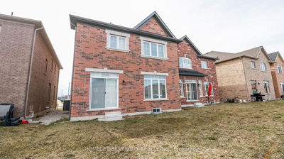 2201 Lozenby St, Innisfil - Alcona image-0-4