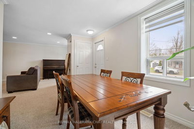 2088 Victoria St, Innisfil - Stroud image-0-4