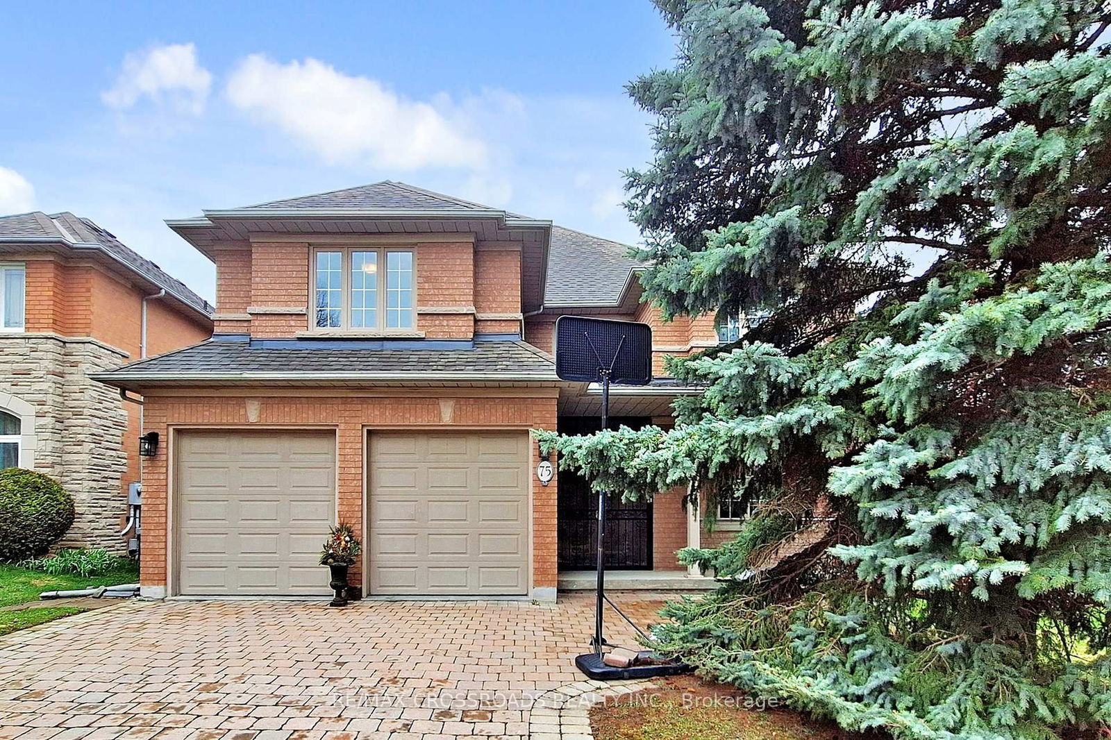 Detached House for sale at 75 Cassandra Crescent, Richmond Hill, Bayview Hill, L4B 3Z9 - MLS: N12105703