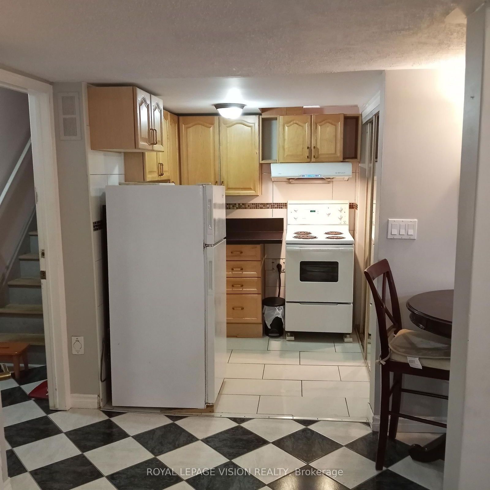 Detached House for lease at 179 Rushbrook Drive, Newmarket, Summerhill Estates, L3X 2E2 - MLS: N12105802