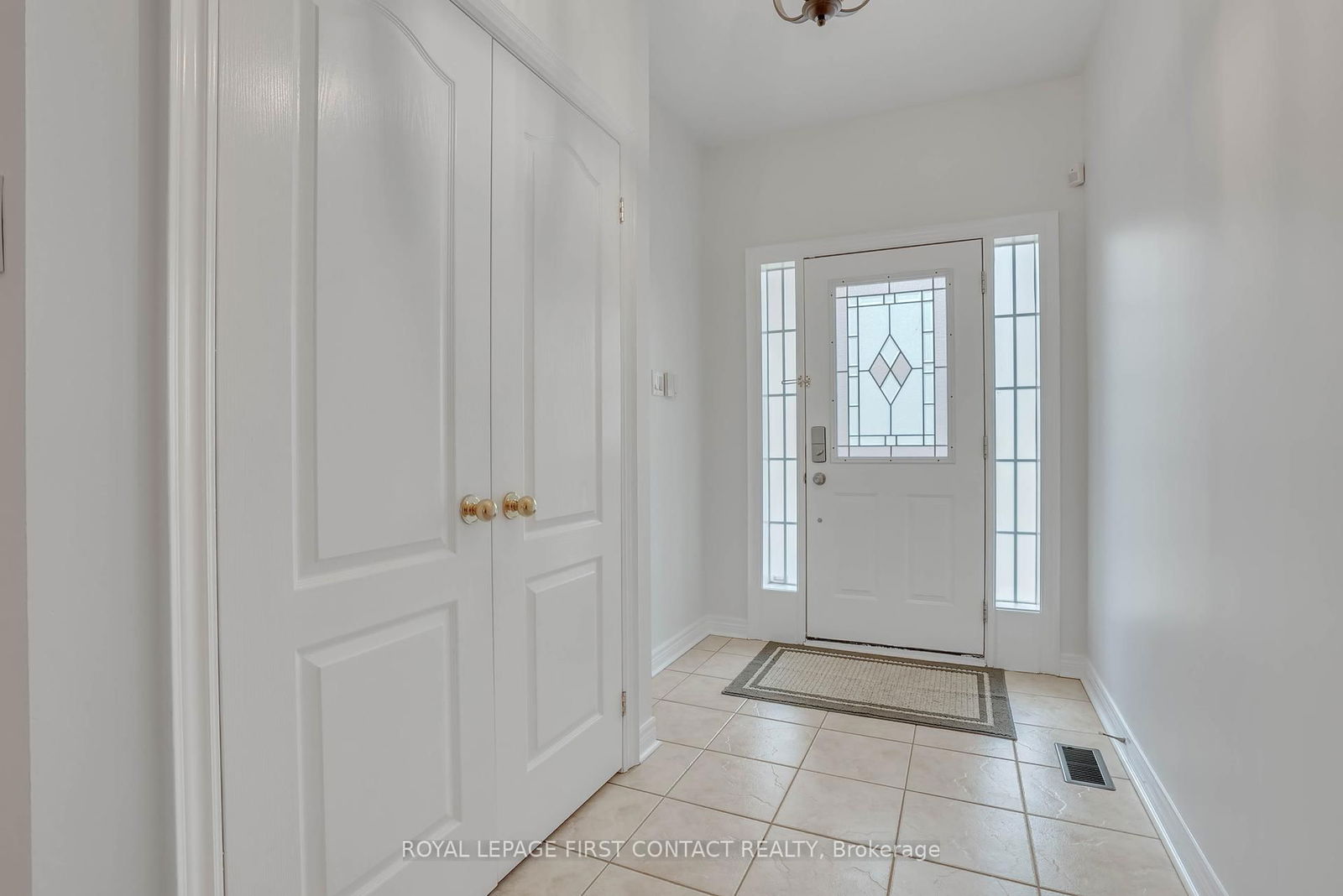 Townhouse for sale at 101A Benson Avenue, Richmond Hill, Mill Pond, L4C 4E5 - MLS: N12105972