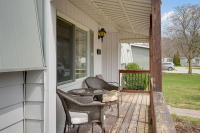 44 Cornerbrook Tr, Innisfil - Rural Innisfil image-0-3