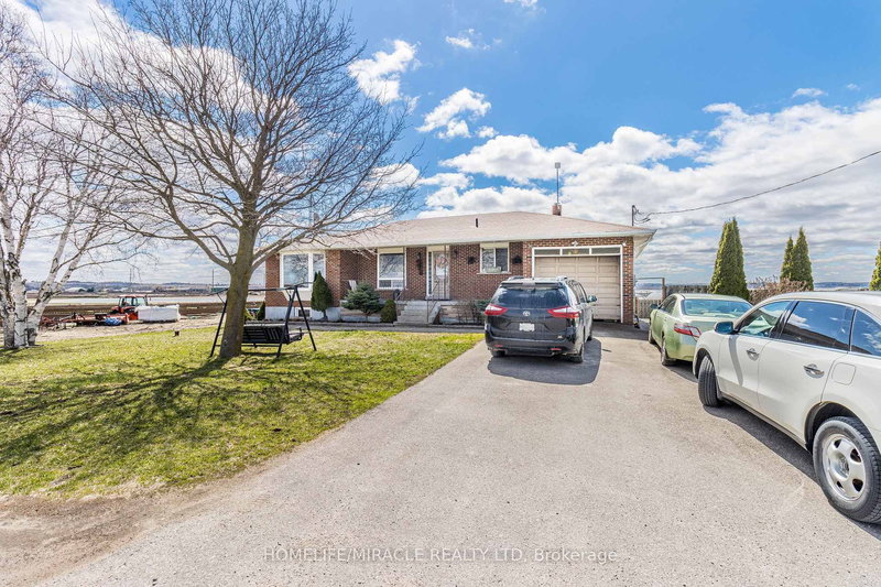 331 Tornado Dr, Bradford West Gwillimbury, L3Z 2A6 | Image 2