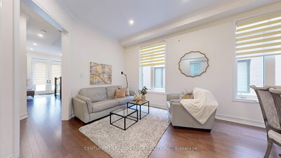 7 SUTTONRAIL Way, Whitchurch-Stouffville - Stouffville image-0-4