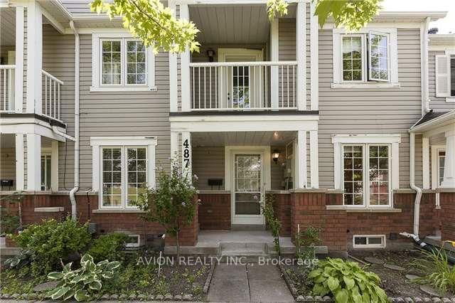 487 Bur Oak Avenue
