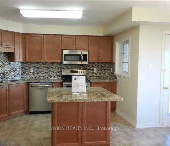 Townhouse leased at 66 Eastern Skies Way, Markham, Wismer, L6E 0N8 - MLS: N12106484