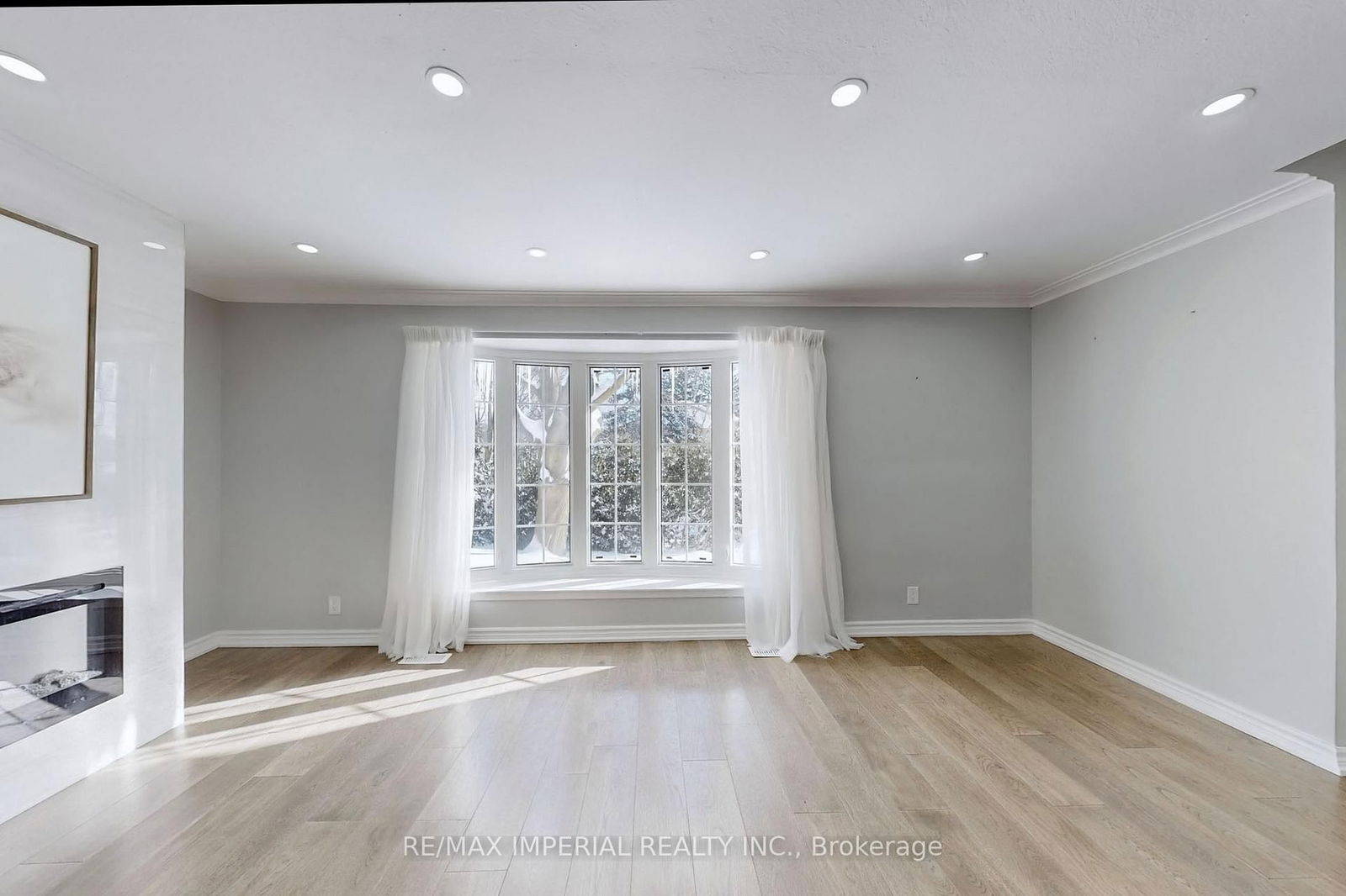 Detached House for lease at 12 Sherwood Forest Drive, Markham, Bullock, L3P 1P7 - MLS: N12106600