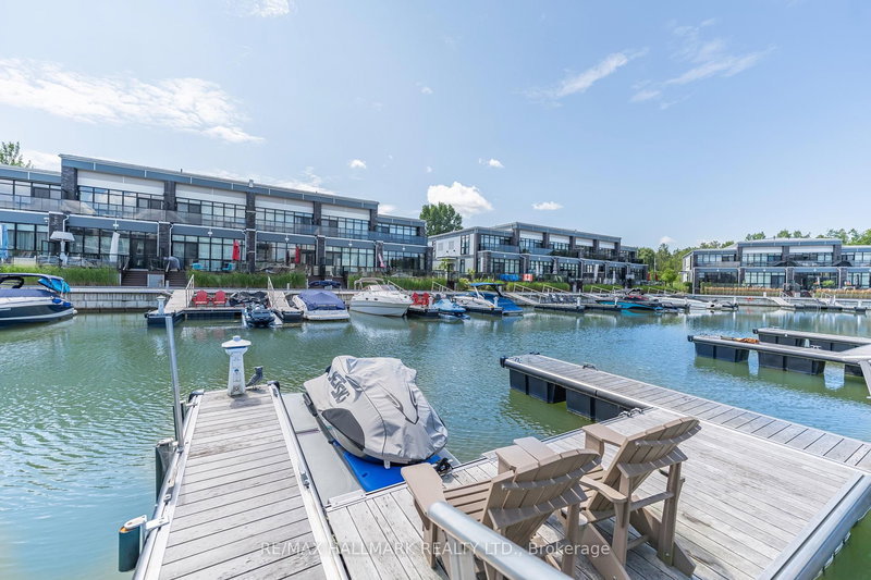 3712 Ferretti Crt, Innisfil, L9S 0N6 | Image 3