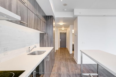 Unit 1014 — 8081 Birchmount Road — photo 6
