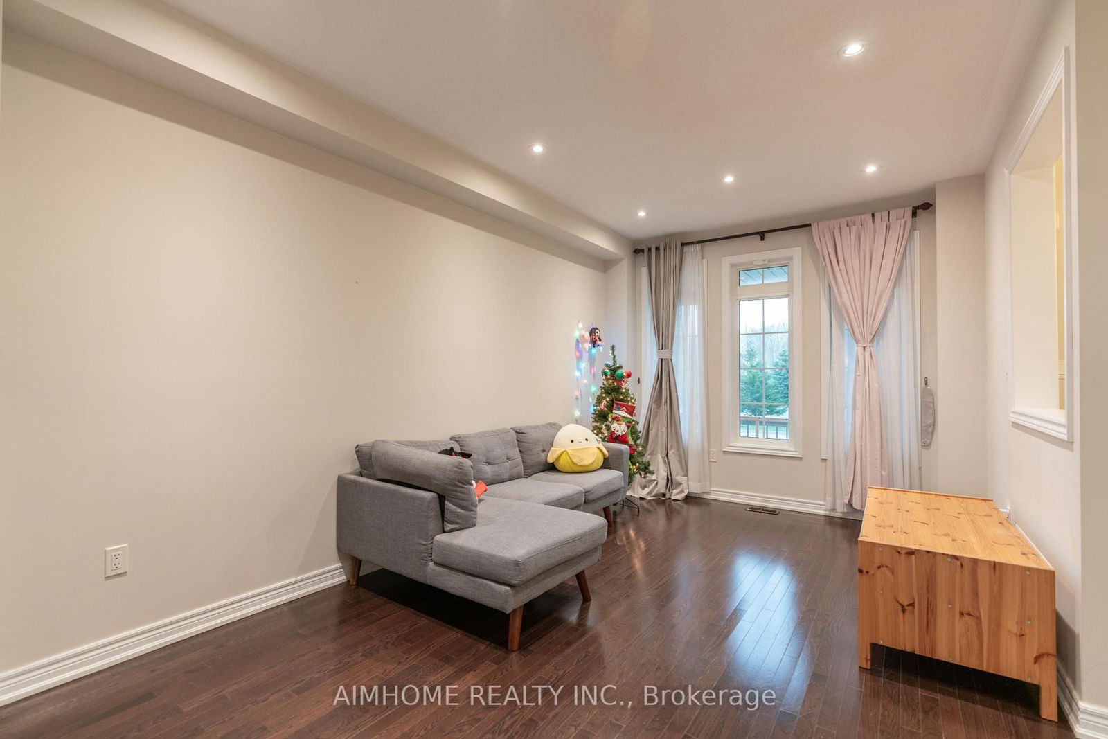 Townhouse for sale at 934 Castlemore Avenue, Markham, Wismer, L6E 0N3 - MLS: N12106691