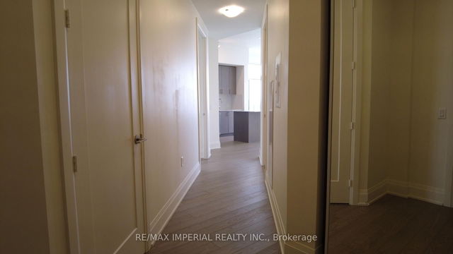 PH106 - 9000 Jane Street