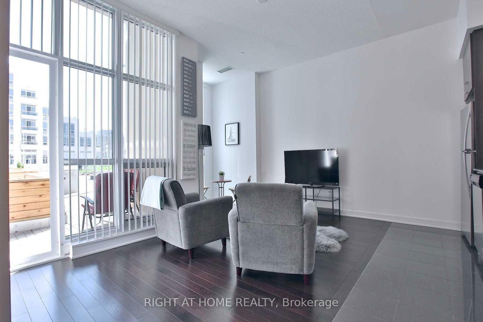 Condo for sale at Sw101-9191 Yonge Street, Richmond Hill, Langstaff, L4C 6Z4 - MLS: N12106831