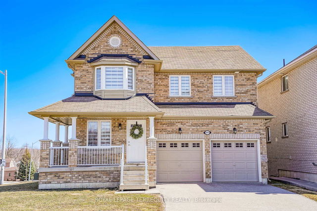 2251 Whitewood Crescent