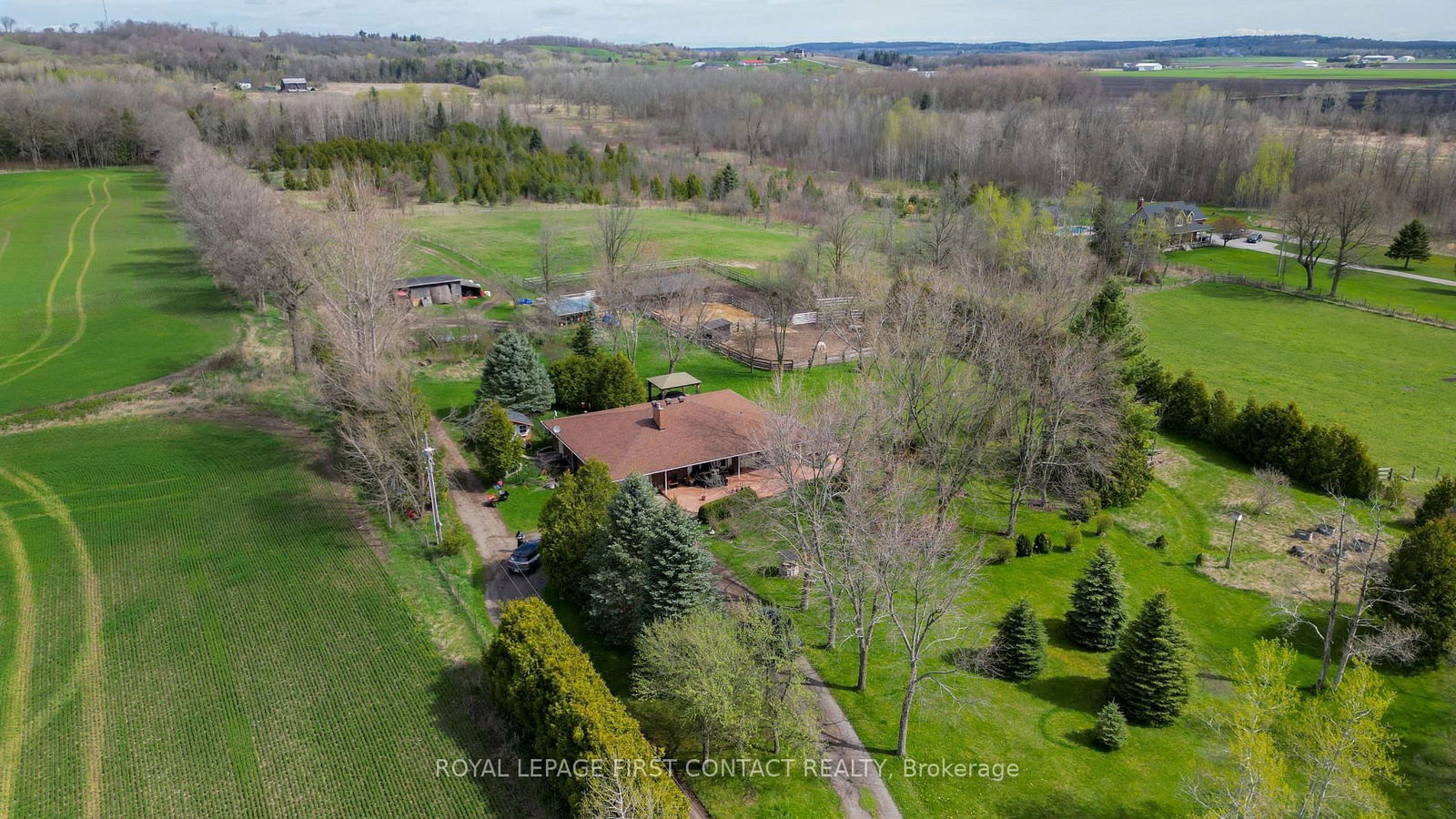Detached House for sale at 3348 2nd Line, Innisfil, Rural Innisfil, L0L 1L0 - MLS: N12106905