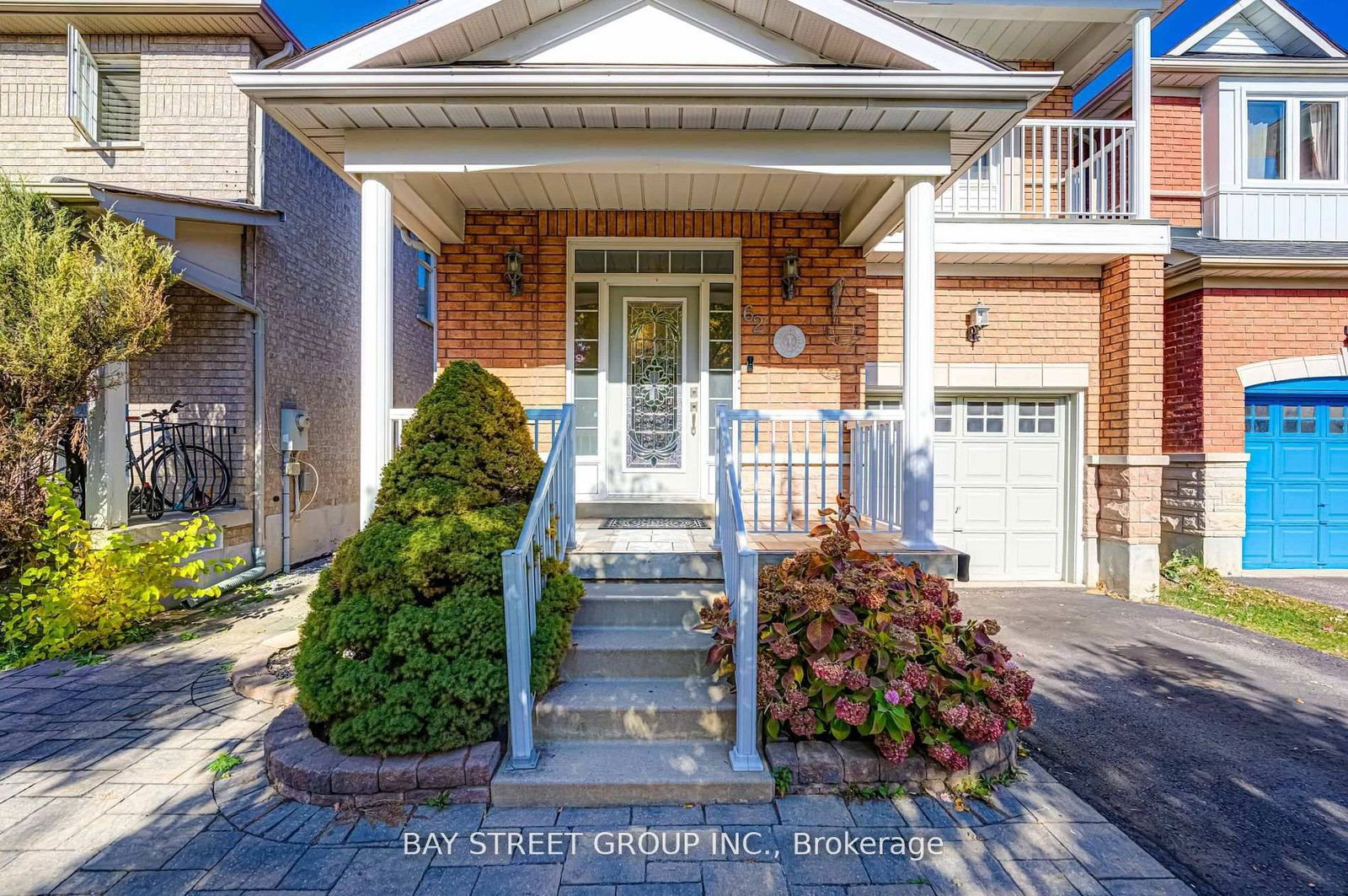 Detached House for sale at 62 Warren Bradley Street, Markham, Berczy, L6C 2W4 - MLS: N12107117