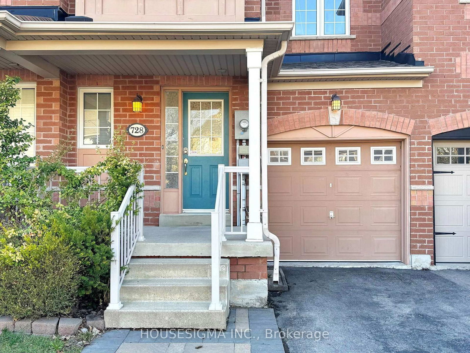 Townhouse for sale at 728 Joe Persechini Drive, Newmarket, Summerhill Estates, L3X 2S1 - MLS: N12107194