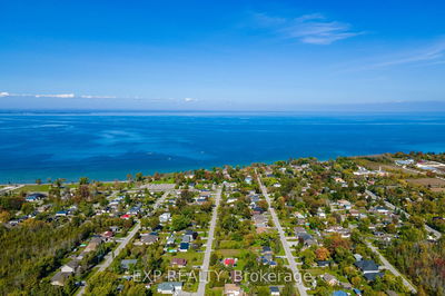 26692 Kennedy Rd, Georgina - Historic Lakeshore Communities image-0-3