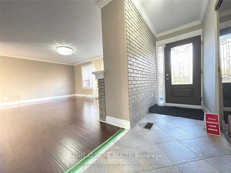 Detached House for lease at 28 Jonquil Crescent, Markham, Bullock, L3P 1T4 - MLS: N12107324