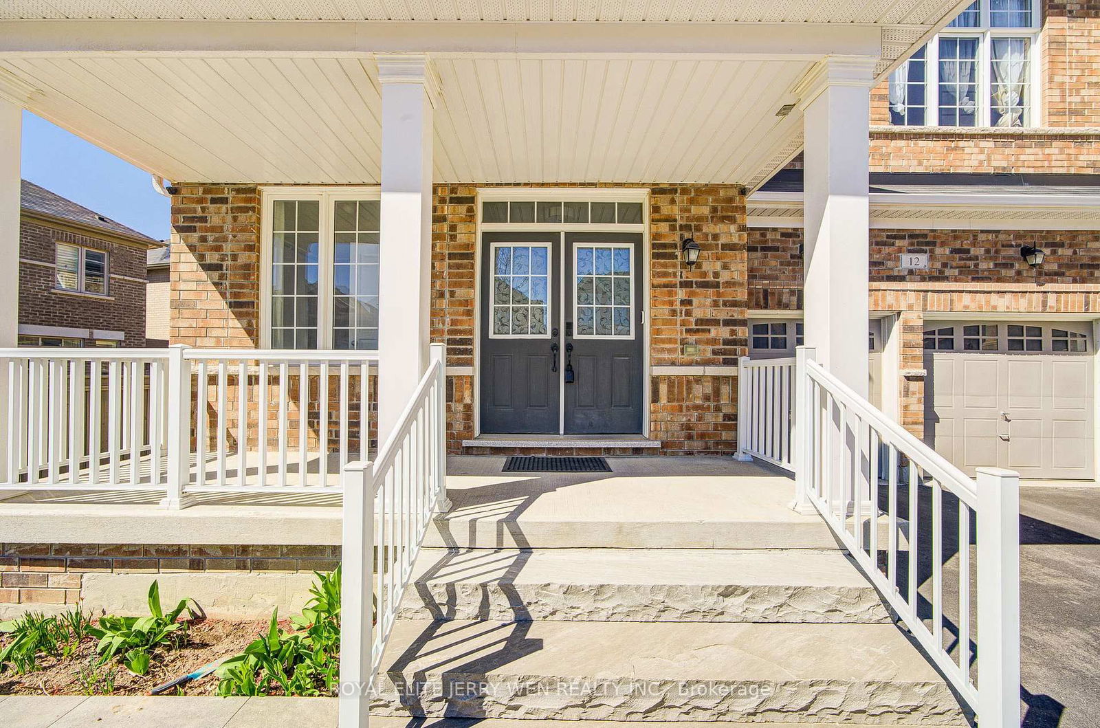 Detached House for sale at 12 Rothwell Street, Aurora, Rural Aurora, L4G 0V6 - MLS: N12107575