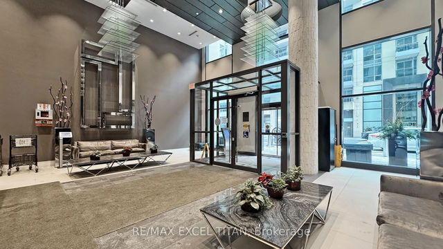 309 - 9205 Yonge Street