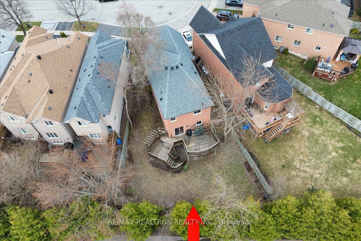 Detached House for sale at 52 Carousel Crescent, Richmond Hill, Oak Ridges Lake Wilcox, L4E 3X6 - MLS: N12107670