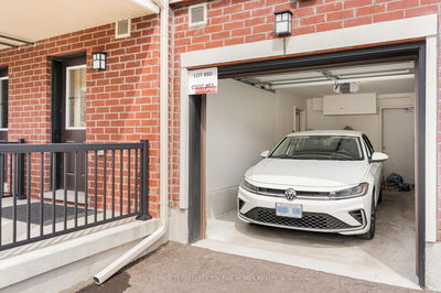61 Kenneth Kirby Lane, Whitchurch-Stouffville - Stouffville image-0-2