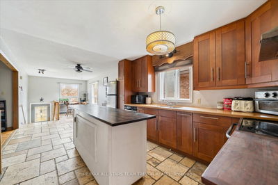 12 Newlands Ave, Georgina - Keswick South image-0-3