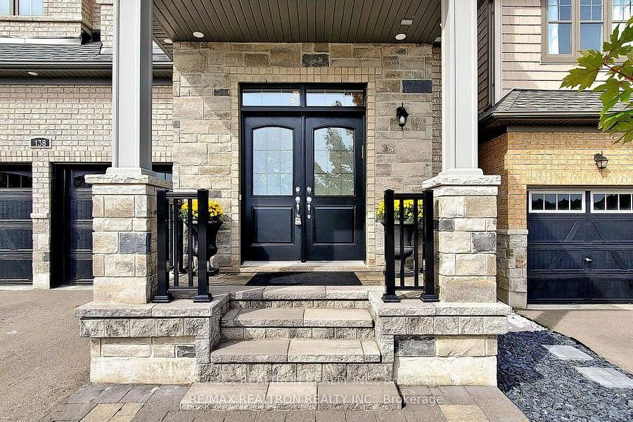 Detached House for sale at 138 Chessington Avenue, East Gwillimbury, Queensville, L9R 0R6 - MLS: N12108021