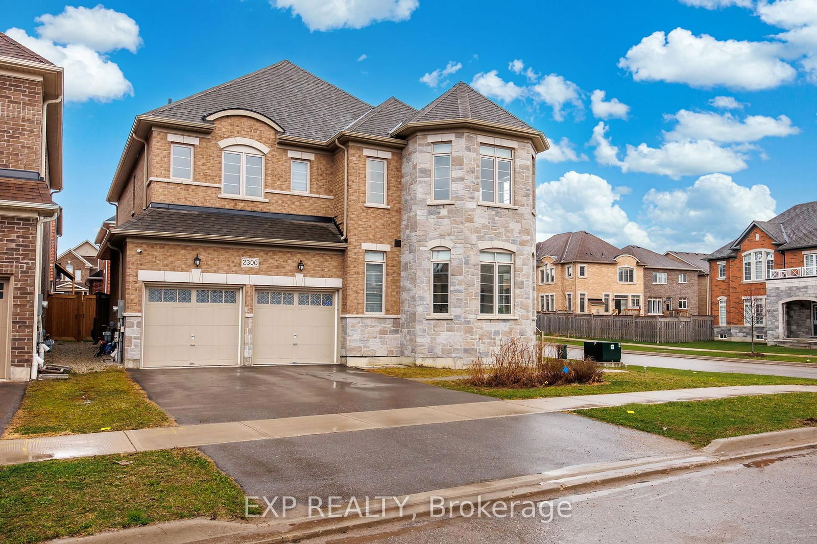 Detached House for sale at 2300 Lozenby Street, Innisfil, Alcona, L9S 0M8 - MLS: N12108029