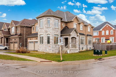 2300 Lozenby St, Innisfil - Alcona image-0-3