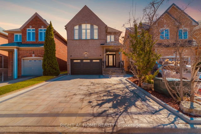 130 Bentoak Crescent