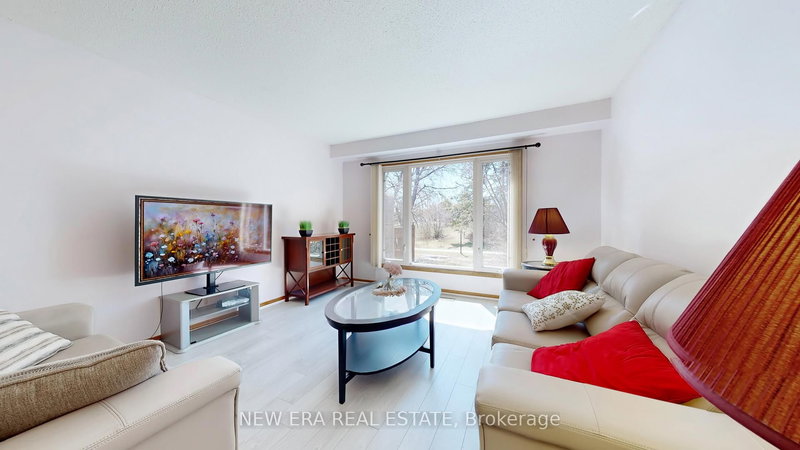 100 Cherry Hills Rd, Vaughan, L4K 1M5 | Image 3